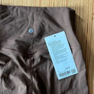 Lululemon aligns (color: JAVA)